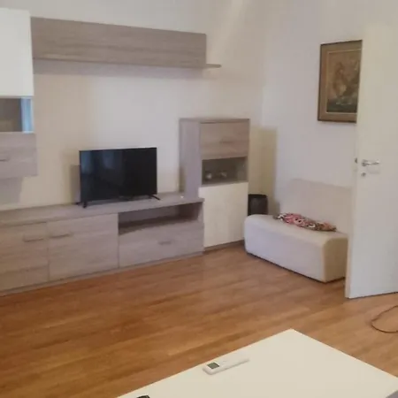Apartman Anna's ** Campione dʼItalia